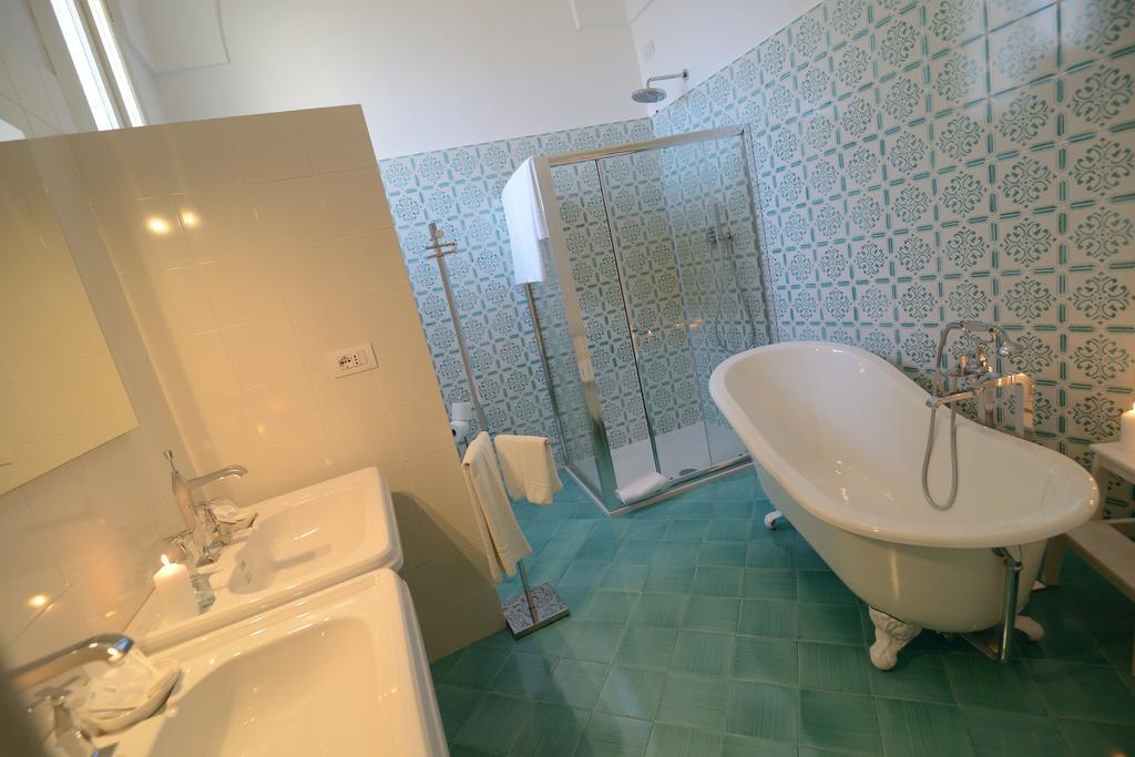 Vicodellacavallerizza - Boutique Apartments Lecce Kamer foto