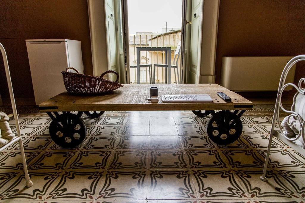 Vicodellacavallerizza - Boutique Apartments Lecce Kamer foto