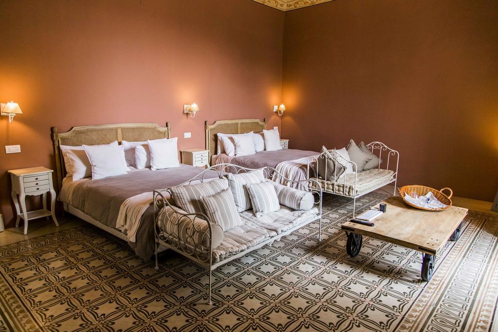 Vicodellacavallerizza - Boutique Apartments Lecce Buitenkant foto